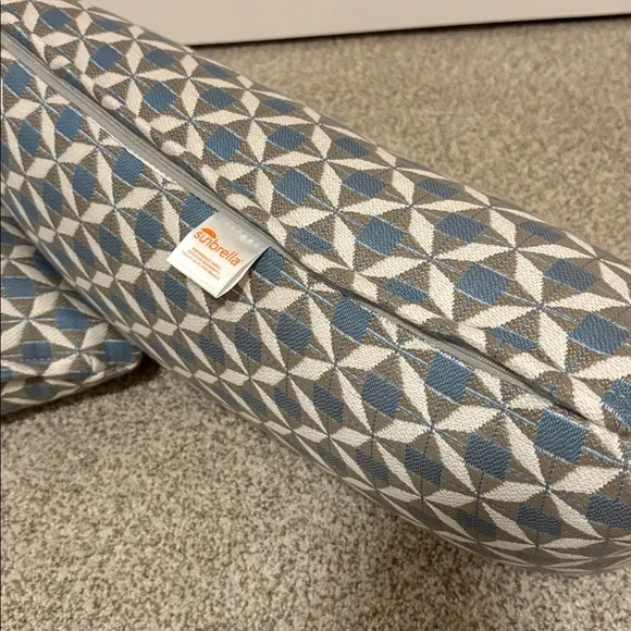 Sunbrella Pair of Geometric Blue and Gray Accent Pillows, Performance Fabric - Picture 5 of 7